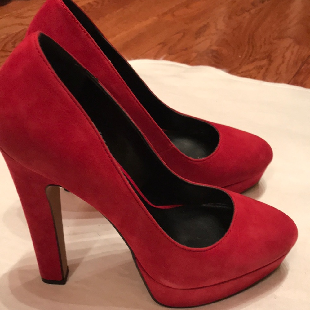 Red Faux Suede Chunky Heel Platform - Picture 4 of 6